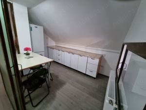 apartament doua camere  - imagine 2