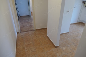 Apartament 2 camere, central - Podgoria, et. 3 - imagine 6