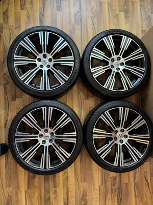 Vând set de roți NOI Volvo S90 255/35/R20. Preț 2500 euro! - imagine 8