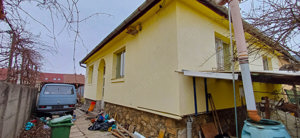 Casa tip duplex, singur in curte, 468mp, acces la doua strazi   Str Record