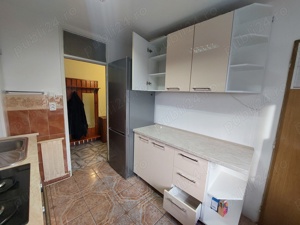 Apartament de vânzare cu 2 camere în centrul Covasnei cu priveliște la munți - imagine 2