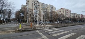 Metrou Piata Sudului apartament 2 camere decomandat cu 2 balcoane.