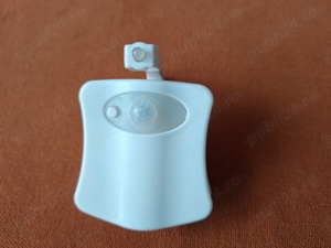 Lumina de noapte pentru toaleta cu senzor de miscare, LED, 8 culori, alb, 6.8x7.1x1.7cm - imagine 3