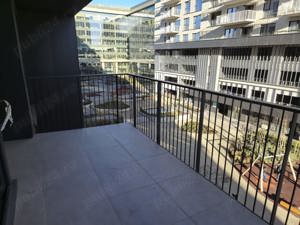 APARTAMENT 2 CAMERE si parcare Silk district - imagine 9