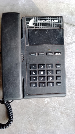 Telefon Robot telefonic Phonemark