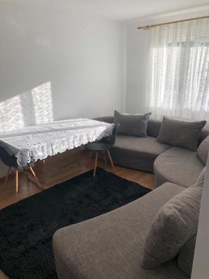 Închiriez apartament cu 3 camere - imagine 5