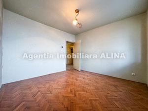 Apartament 2 camere in Deva, zona Piata Centrala, str. Mihai Viteazu, decomandat, 49mp, etaj 3, lift - imagine 15