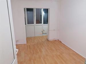 Apartament 2 camere decomandat etaj 1 zona Dacia - imagine 4