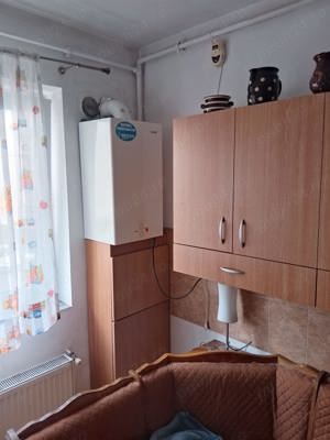 Inchiriez apartament, etaj1 turnisor frunzei - imagine 4