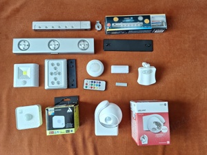 Diferite modele de LAMPI  LED cu detector   senzor de miscare