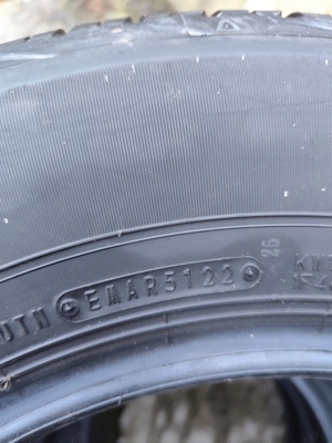 Anvelope Dunlop M+S 195 80 15 DOT 2022