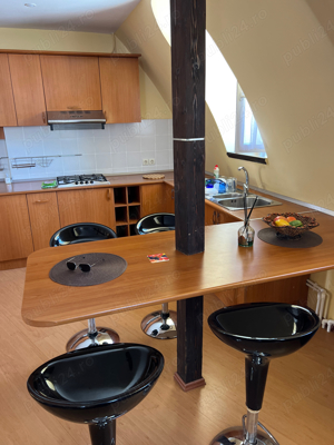 Apartament 3 camere, 168 metri pătrați - imagine 3