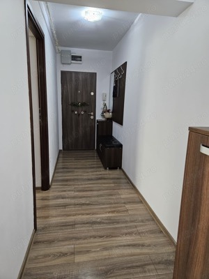 Apartament 2 camere, decomandat zona Aurel Vlaicu (BL S-uri -ic  frimu) - imagine 4