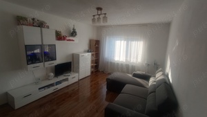 apartament 3 camere  - imagine 2