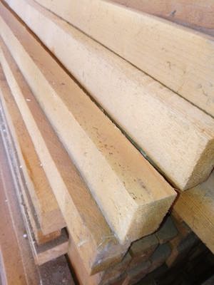 Capriori (cusaci) 7X5 uscati la interior feriti de soare si grinzi 12X12 - calitate exceptionala