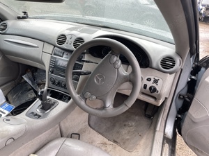 Dezmembrez Mercedes-Benz CLK 200 Decapotabil 120 kW 163CP an 2005 - imagine 7