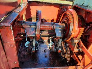 Balotiera International McCormik - imagine 2