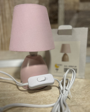 Lampa superba , culoarea roz pudrat , noua in cutie - ideal pentru cadou - imagine 3