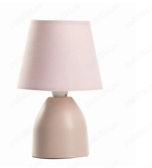 Lampa superba , culoarea roz pudrat , noua in cutie - ideal pentru cadou