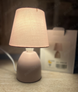 Lampa superba , culoarea roz pudrat , noua in cutie - ideal pentru cadou - imagine 5