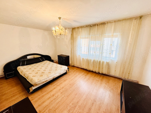 Apartament cu 4 camere de vanzare  - imagine 2