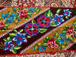 Covoare de lâna, țesute manual