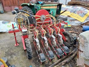 Vand semănătoare pneumatică de precizie pentru legume AGRICOLA ITALIANA