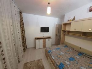 Închiriez apartament 2 camere - imagine 6