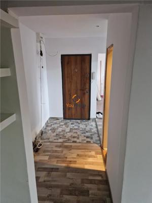 Apartament 2 camere decomandat etaj 3 zona Plavat 2 Girocului - imagine 6