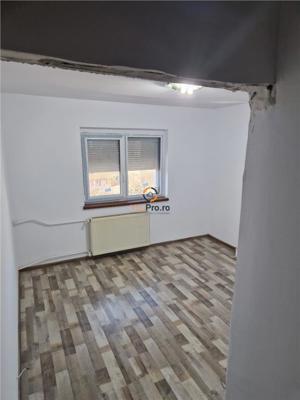 Apartament 2 camere decomandat etaj 3 zona Plavat 2 Girocului - imagine 2