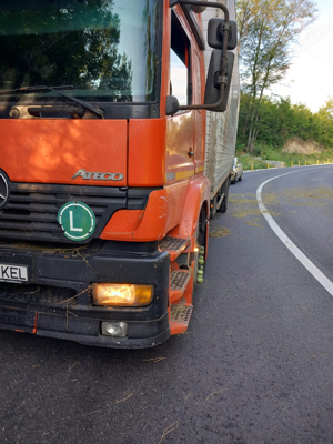 Dezmembrez Mercedes Atego 1828 - imagine 2