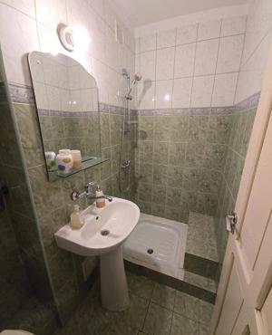 Vand apartament cu 4 camere - imagine 7