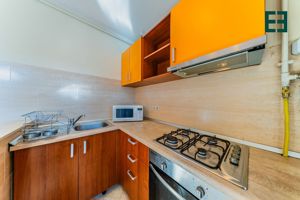 Apartament cu 3 camere etaj 1 zona Ultracentrală - imagine 10