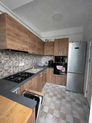 Apartament 3 camere cu curte proprie - imagine 4