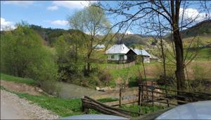 De vânzare teren si casa intravilan și pădure în Sat Telcișor