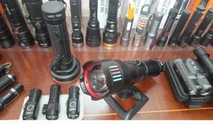 Lanterne metal lumina foarte puternica acumulator zoom raza 100-900metri , noi la cutie - imagine 2