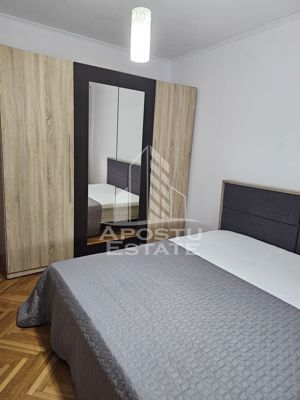 Apartament cu 3 camere decomandat centrala proprie Gh. Lazar. - imagine 2