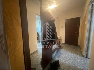 Apartament cu 2 camere 50 mpu,zona Confectii - imagine 12