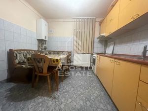 Apartament cu 2 camere 50 mpu,zona Confectii - imagine 11