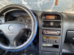 Vand Opel Astra G, in 4 usi, din 2007, 1.6 benzina, 171.000 km, CLIMATRONIC, TEMPOMAT, etc