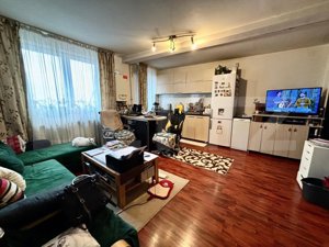 Apartament 2 camere, 53 mp, zona Tractorul - imagine 3