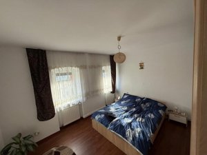 Casa cu 2 apartamente, 5 camere, 140 mp, zona Turnisor - imagine 17