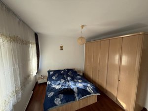 Casa cu 2 apartamente, 5 camere, 140 mp, zona Turnisor - imagine 16