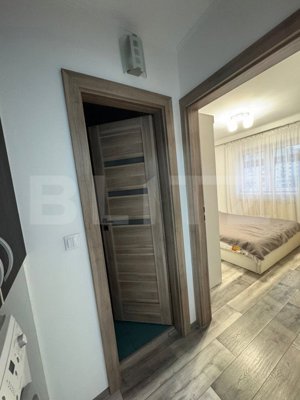 Apartament 3 camere, decomandat,  56 mp, zona Vasile Aaron  - imagine 10