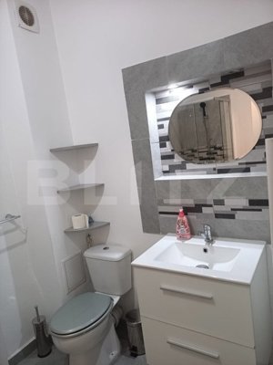 Apartament 3 camere, zona Terra, cu parcare inclusa - imagine 6