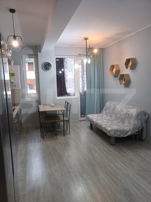 Apartament 3 camere, zona Terra, cu parcare inclusa