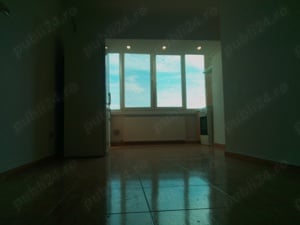 Proprietar vind Apartament 2 camere decomandat mobilat partial - imagine 10