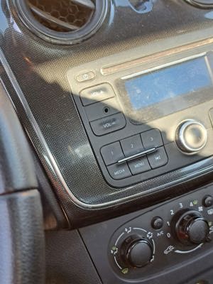 Vand logan fab 2017 autorizat taxi pret 6200 euro. - imagine 6