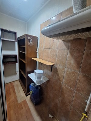 Apartament parter foarte spatios - imagine 9