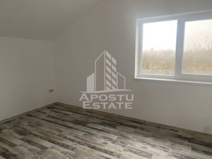 Exclusivitate Duplex  despărțit prin camera tehnica i Sacosul Turcesc - imagine 9